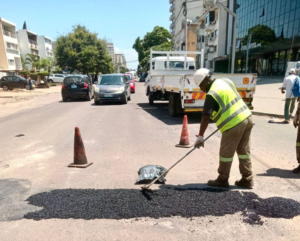 Leia mais sobre o artigo Mais de 45 Vagas Para Pessoas com 7ª, 10ª, 12ª classe e Nivel Superior na EMIM – Envie o seu CV agora